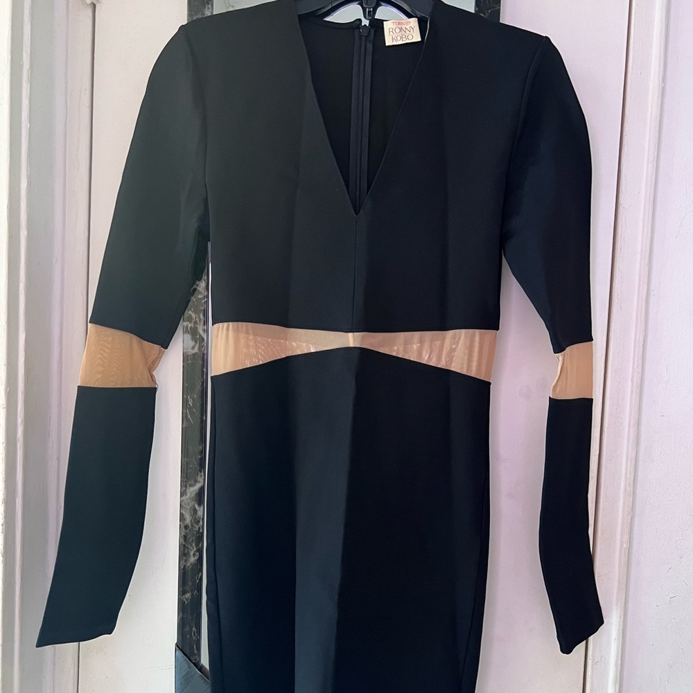 Women’s Long Sleeve Black V Neck Dress M